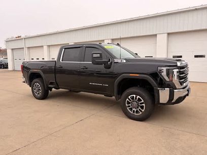 Used 2024 GMC Sierra 2500 SLE w/ SLE Value Package;