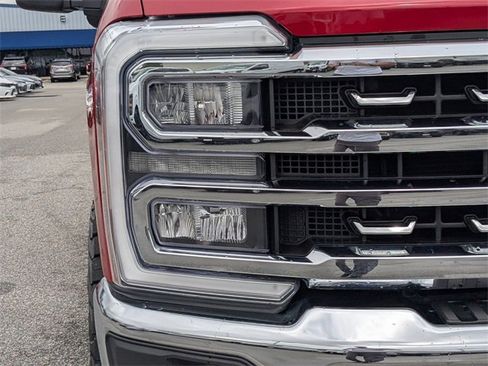 Used 2023 Ford F350 Lariat w/ Lariat Ultimate Package image 10