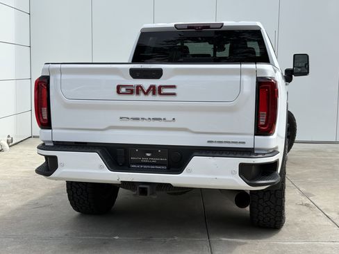 Used 2022 GMC Sierra 2500 Denali w/ Denali Ultimate Package AWD/4WD image 7