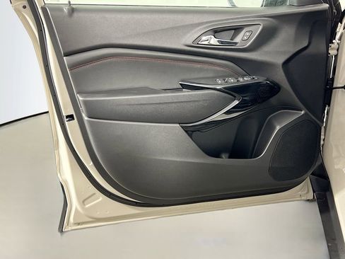 New 2026 Chevrolet Trax RS w/ Driver Confidence Package image 17