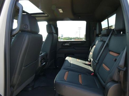 New 2026 GMC Sierra 3500 AT4 w/ AT4 Premium Plus Package AWD/4WD image 15