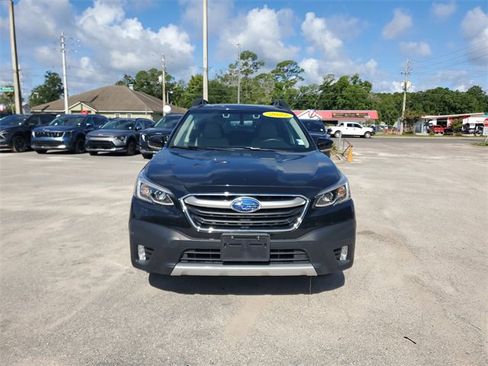 Used 2022 Subaru Outback Limited XT image 5