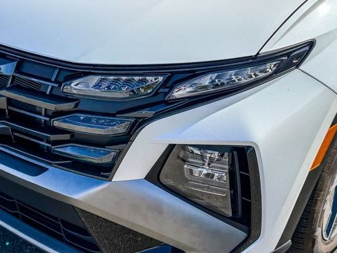 Used 2025 Hyundai Tucson SEL FWD image 8
