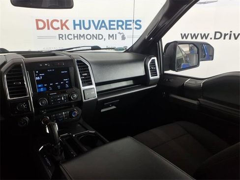 Used 2016 Ford F150 XLT w/ Equipment Group 302A Luxury image 14