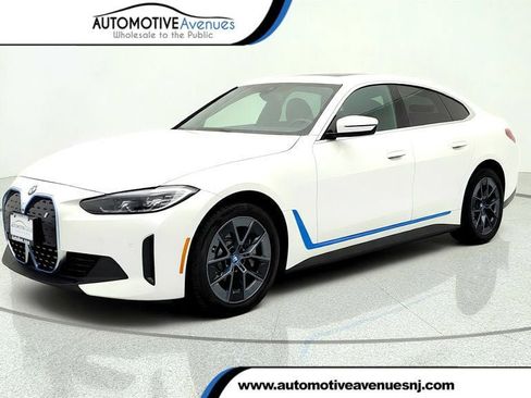 Used 2024 BMW i4 eDrive35 w/ Premium Package RWD image 1