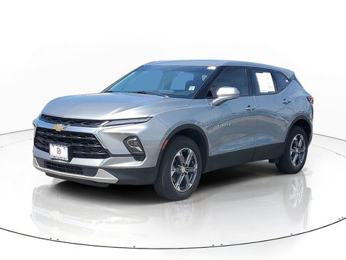 Certified 2024 Chevrolet Blazer LT w/ LPO, Floor Liner Package FWD image 2
