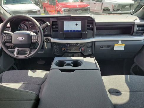 New 2026 Ford F250 XL w/ STX Appearance Package AWD/4WD image 11