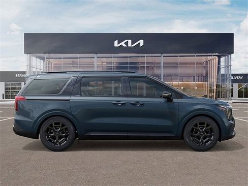 New 2026 Kia Carnival SX w/ SX Dark Edition Package image 7