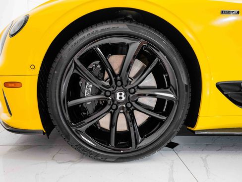 Used 2024 Bentley Continental GT V8 image 6