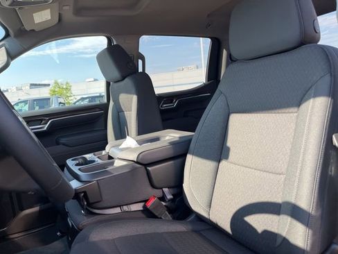 New 2026 Chevrolet Silverado 1500 LT image 13