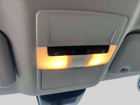 Certified 2025 Nissan Sentra SV FWD image 29
