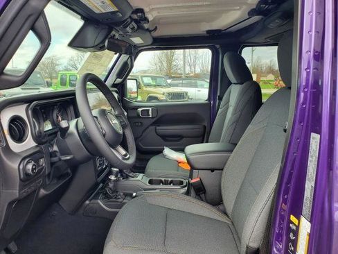 New 2026 Jeep Gladiator Sport image 5