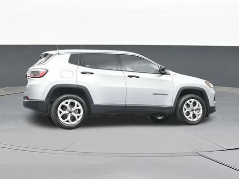 Used 2025 Jeep Compass Sport AWD/4WD image 47