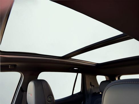 New 2026 GMC Terrain AT4 w/ Convenience Package III image 27