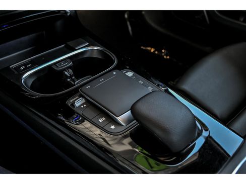 Used 2021 Mercedes-Benz A 220 4MATIC image 21