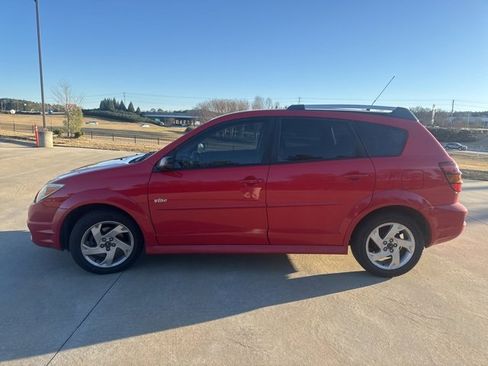 Used 2006 Pontiac Vibe Base w/ Preferred Package image 5