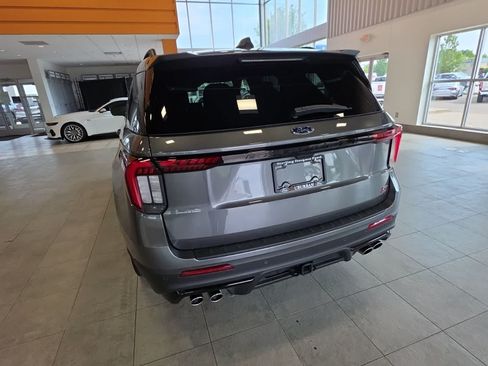 Used 2026 Ford Explorer ST w/ Sun And Sound Package AWD/4WD image 11