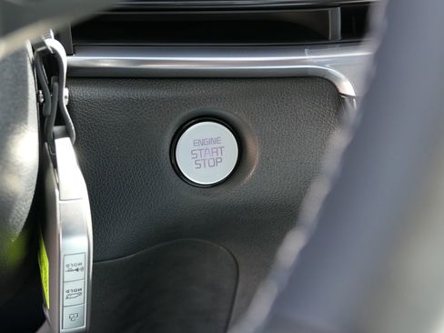 New 2025 Kia Sorento EX image 16