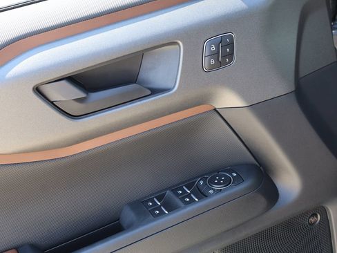 Certified 2025 Ford Bronco Sport Outer Banks w/ Outer Banks Tech Package+ AWD/4WD image 21