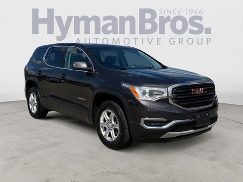 Used 2017 GMC Acadia SLE FWD image 1