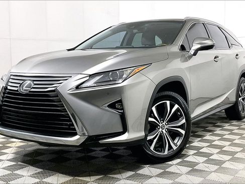 Used 2018 Lexus RX 350L FWD w/ Premium Package image 2