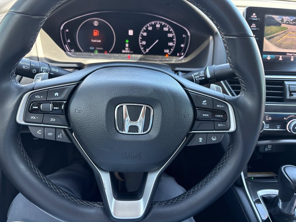 Used 2018 Honda Accord Touring image 9