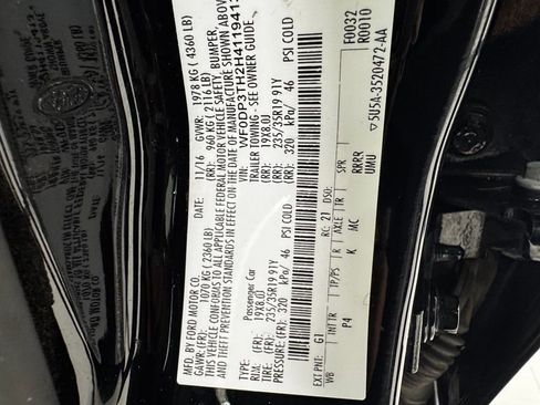 Used 2017 Ford Focus RS image 38