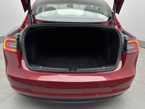 Used 2021 Tesla Model 3 Standard Range Plus image 30