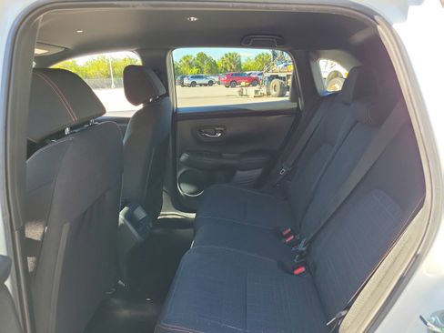 Used 2023 Honda HR-V Sport image 28