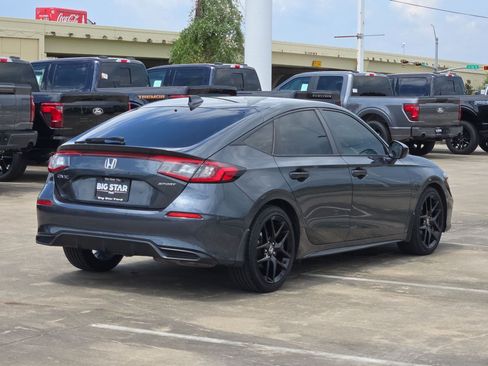 Used 2025 Honda Civic Sport image 3