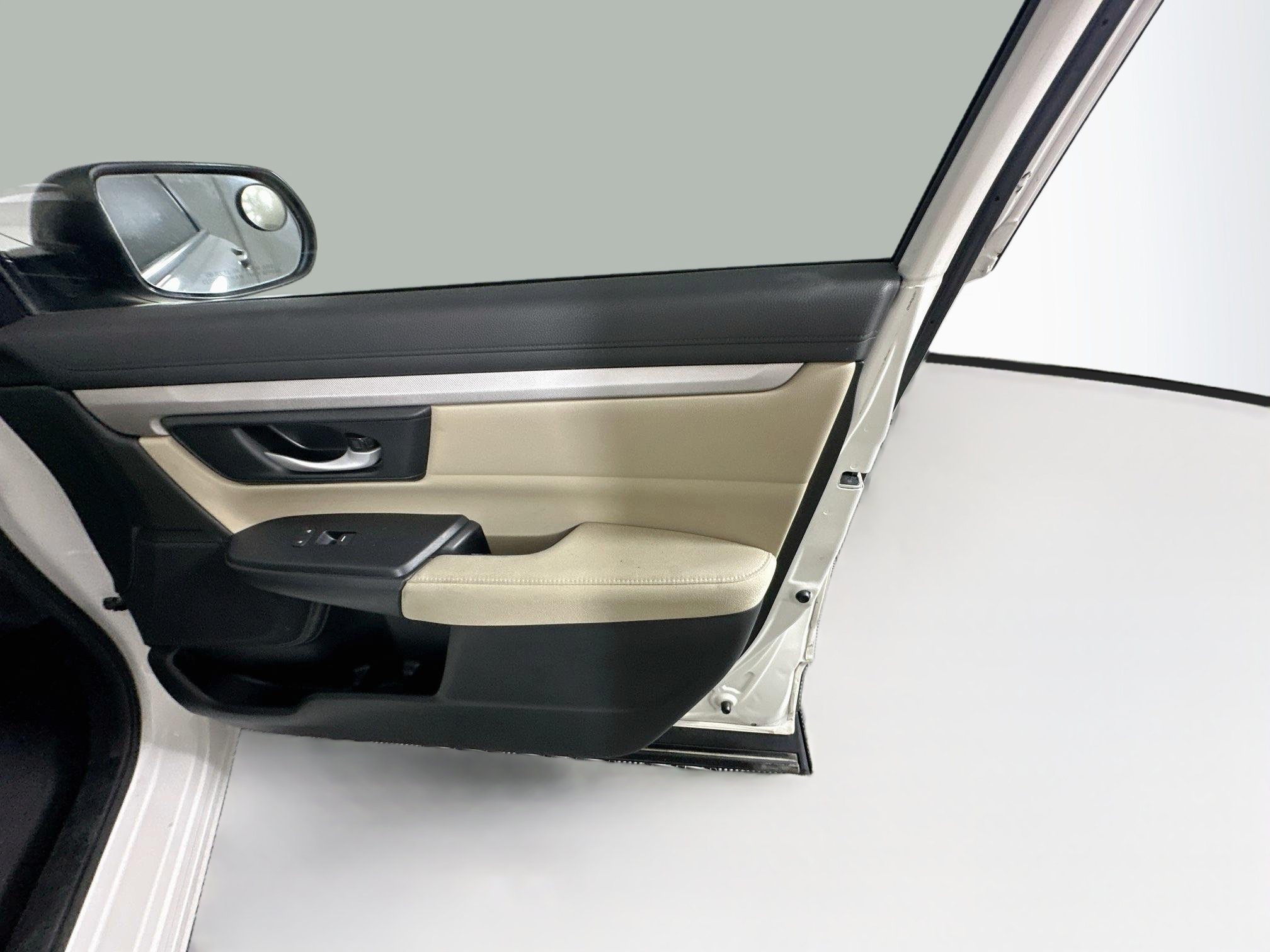 Used 2018 Honda CR-V LX image 30
