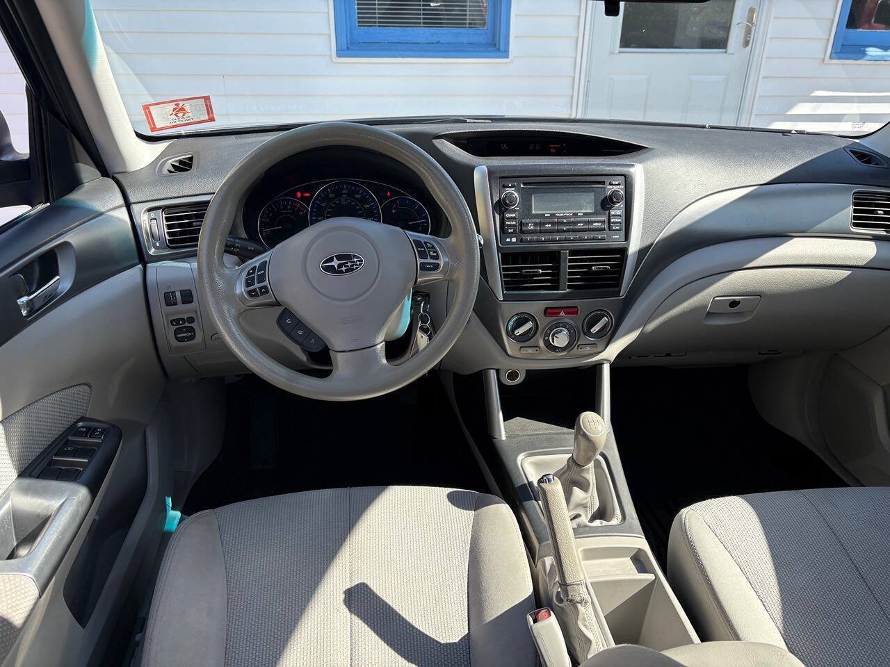 Used 2012 Subaru Forester 2.5X Premium w/ All-Weather Pkg AWD/4WD image 10
