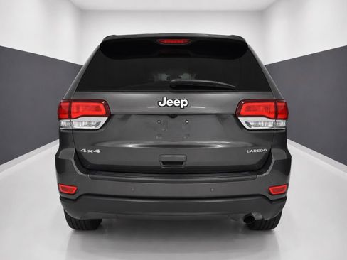 Used 2021 Jeep Grand Cherokee Laredo AWD/4WD image 9