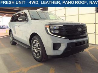 Used 2025 Ford Expedition Active video 1