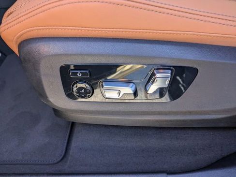 New 2026 BMW X5 xDrive40i w/ M Sport Package image 22