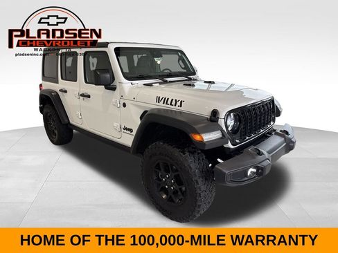 Used 2025 Jeep Wrangler Unlimited Sport AWD/4WD image 6