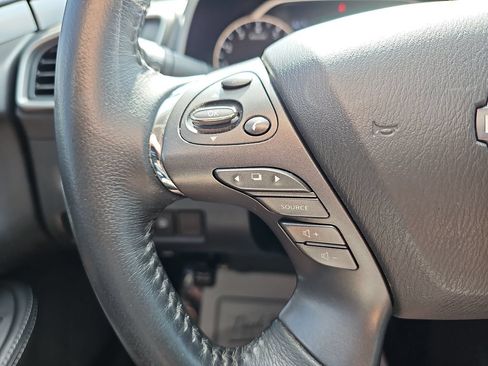 Used 2023 Nissan Murano SV w/ Cargo Package FWD image 17