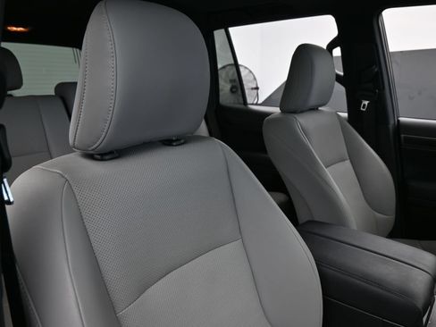 Used 2023 Lexus GX 460 w/ Black Line Special Edition AWD/4WD image 44