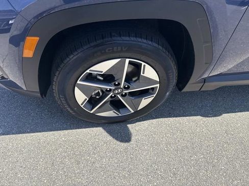 Certified 2025 Hyundai Tucson SEL AWD/4WD image 13