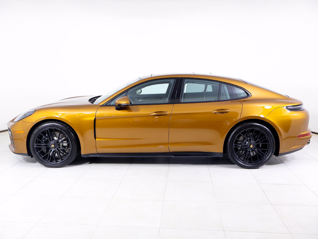Certified 2026 Porsche Panamera GTS AWD/4WD image 41