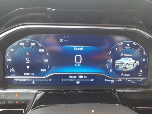 Certified 2022 Chevrolet Silverado 1500 LT w/ Diesel Off-Road Package AWD/4WD image 19