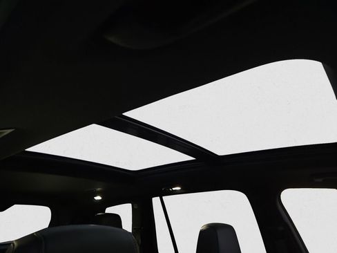 Certified 2024 Cadillac XT6 Premium Luxury image 17