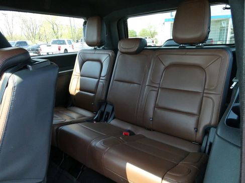 Used 2022 Lincoln Navigator L Reserve w/ Equipment Group 201A AWD/4WD image 21