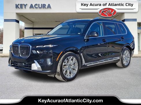 Used 2025 BMW X7 xDrive40i image 1