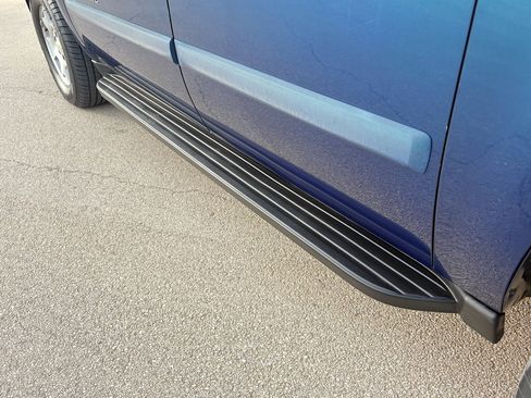 Used 2007 Chevrolet Avalanche LT w/ LT Preferred Equipment Group image 12