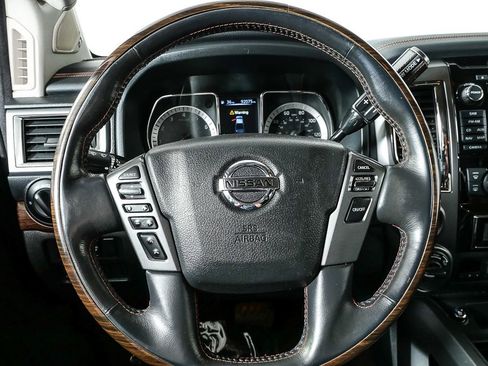 Used 2017 Nissan Titan Platinum Reserve image 9