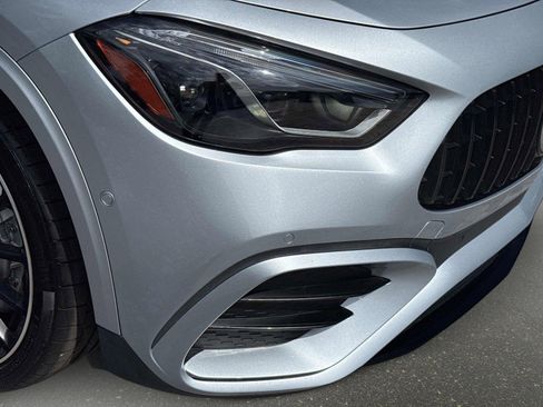 Used 2025 Mercedes-Benz GLA 35 AMG 4MATIC image 9