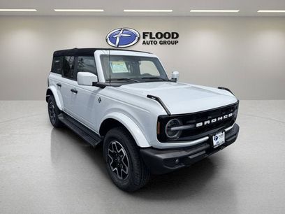 New 2026 Ford Bronco Outer Banks