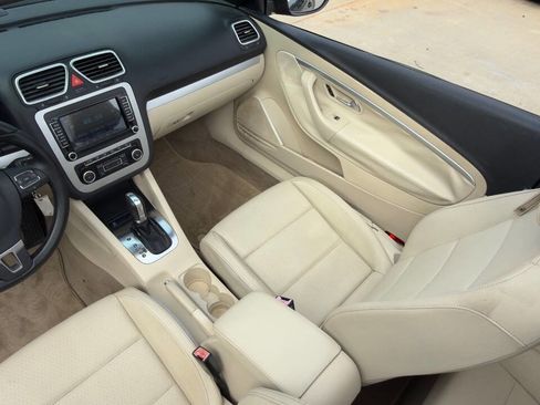 Used 2012 Volkswagen Eos Komfort image 27