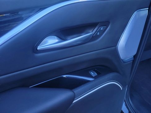 Used 2023 Cadillac Escalade V image 24